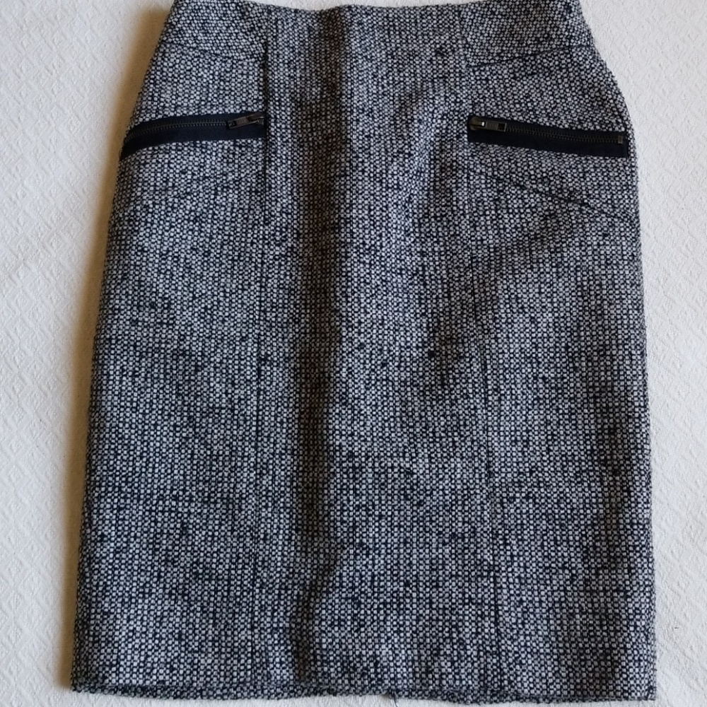 Adorable wool pencil skirt - Size XS